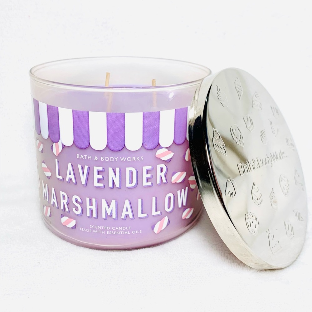 Bath & Body Works Lavender Marshmallow 3 Wick Candle